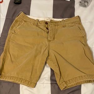 Hollister Khaki shorts